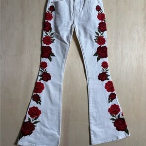 Driftwood floral flare jeans. 24/34